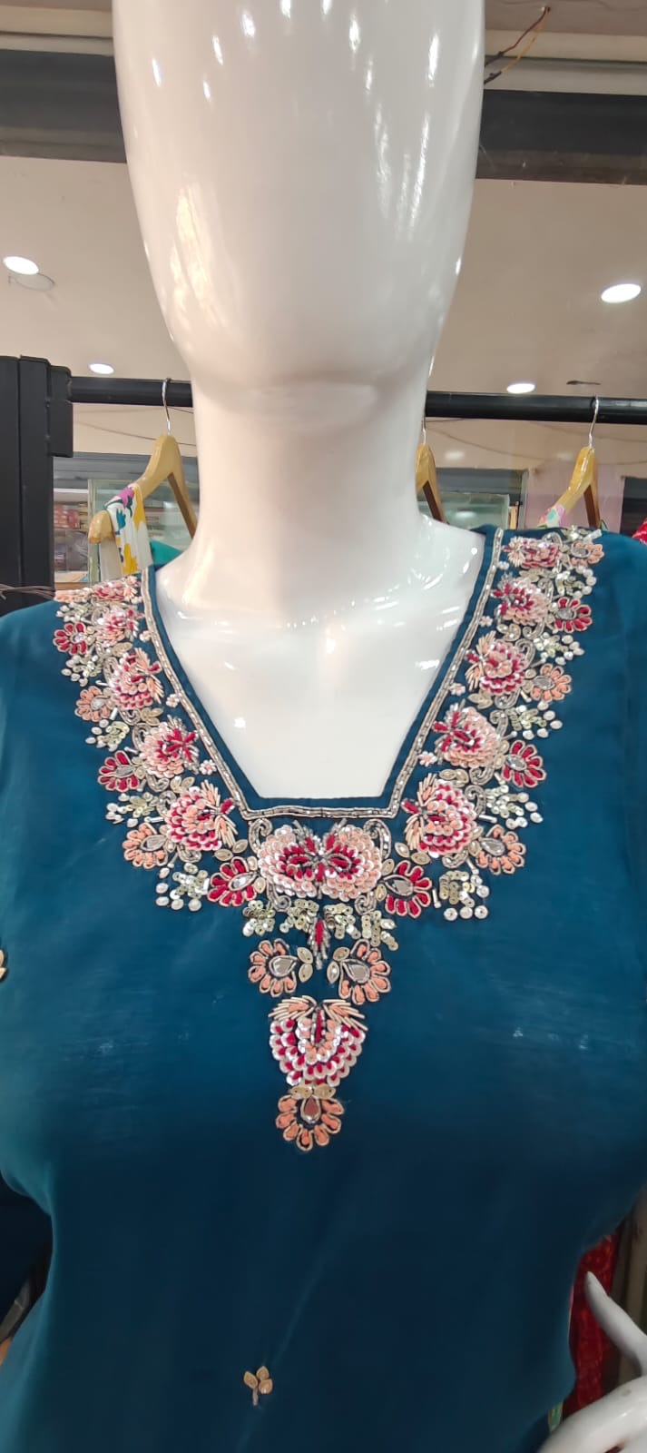 Tissue silk Blue suit