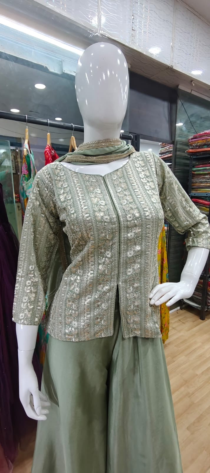 Pista green peplum set