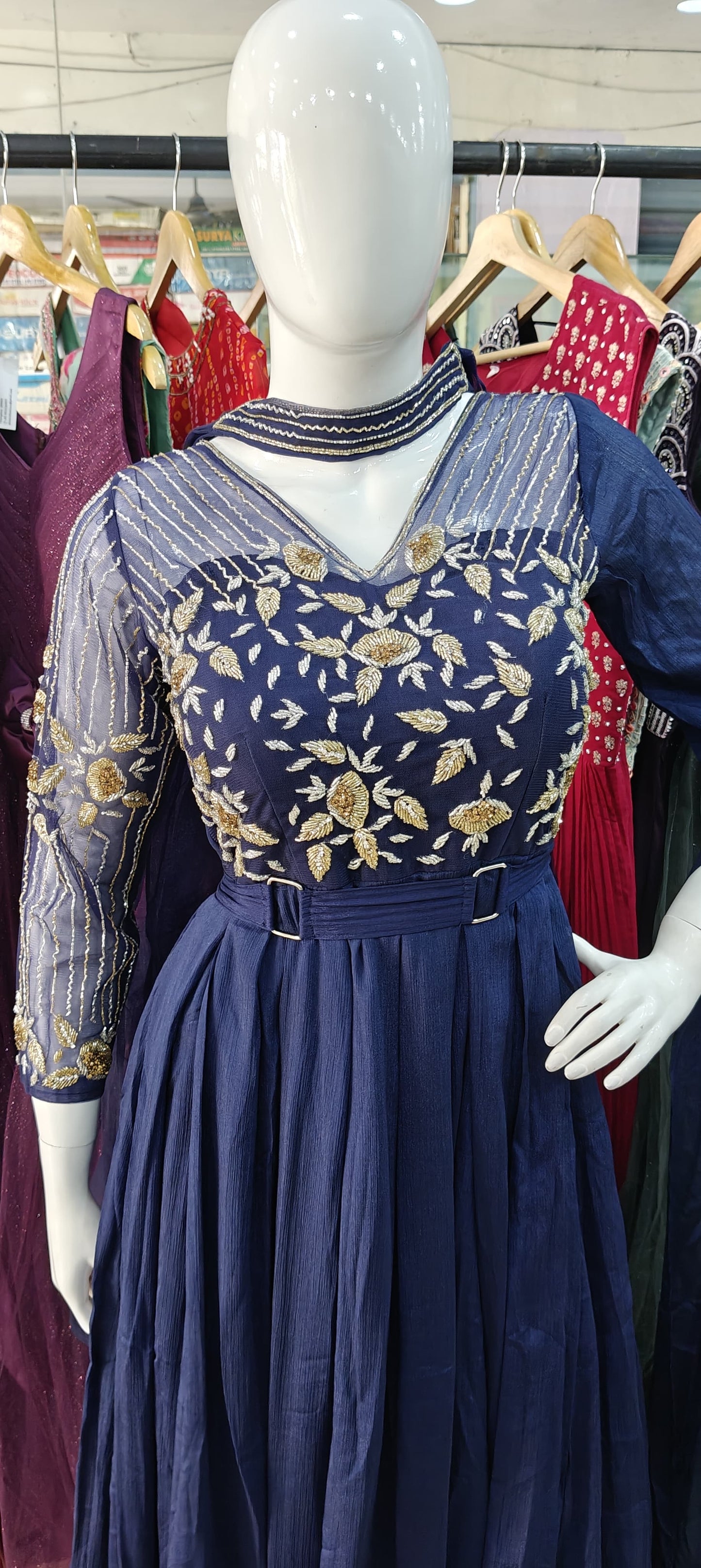 Blue zari embroidered bodice with choker dupatta