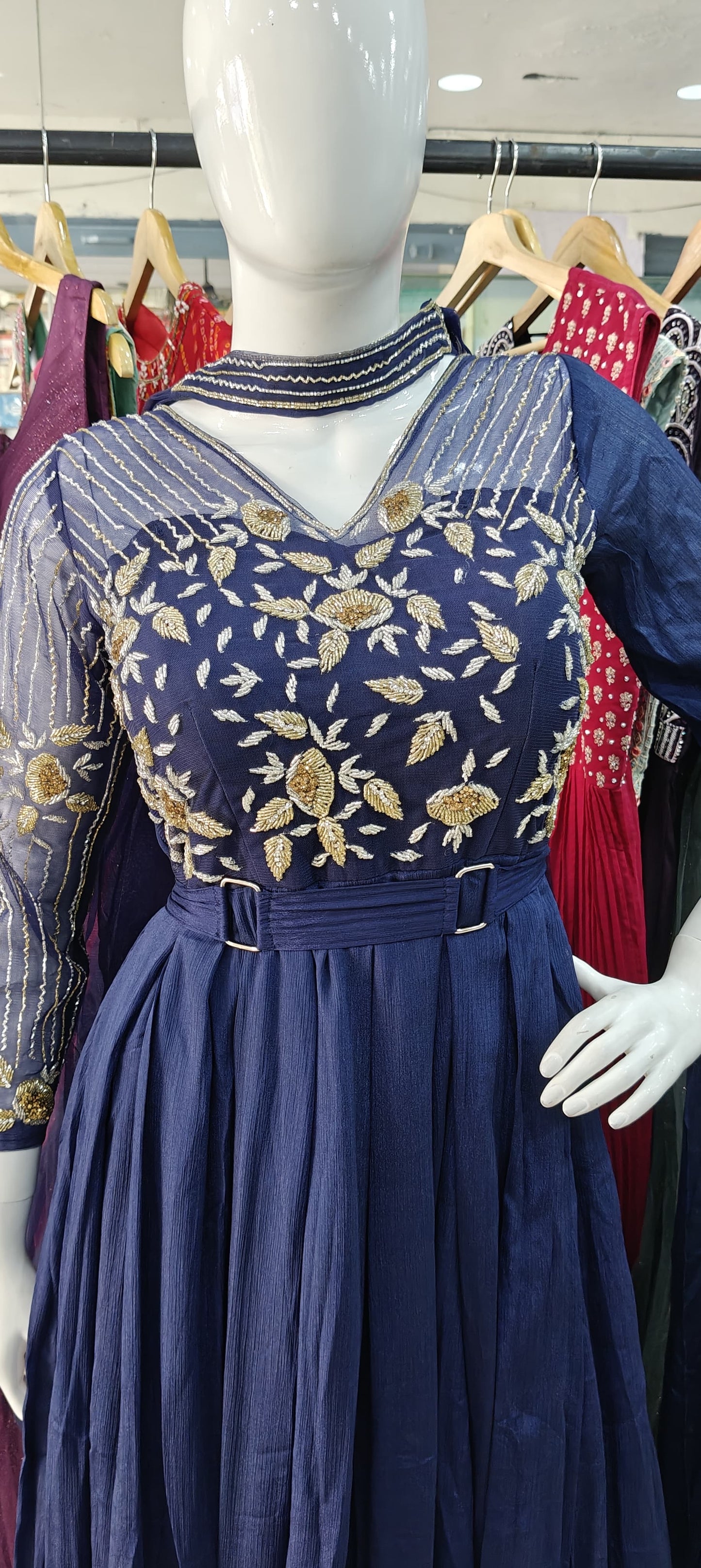Blue zari embroidered bodice with choker dupatta