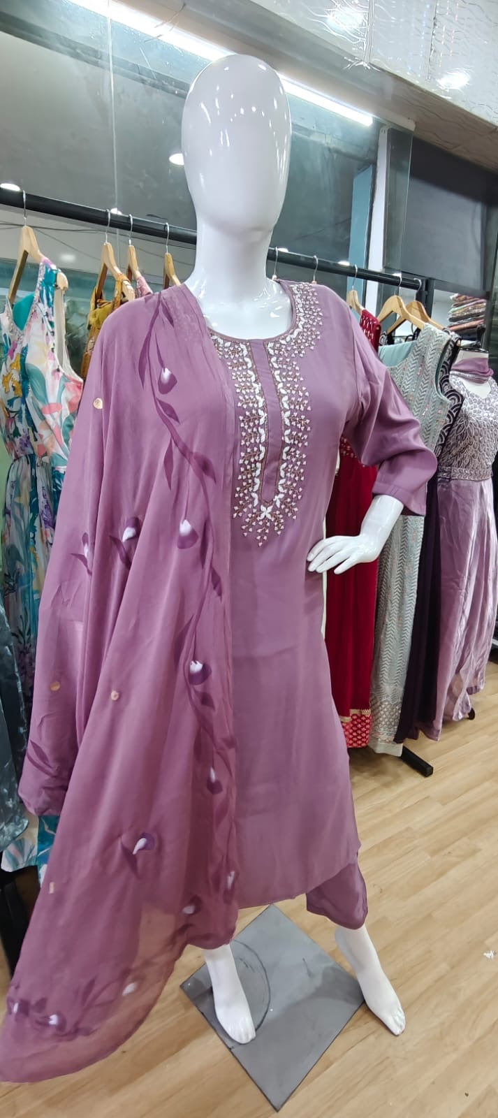 Pink straight cut set