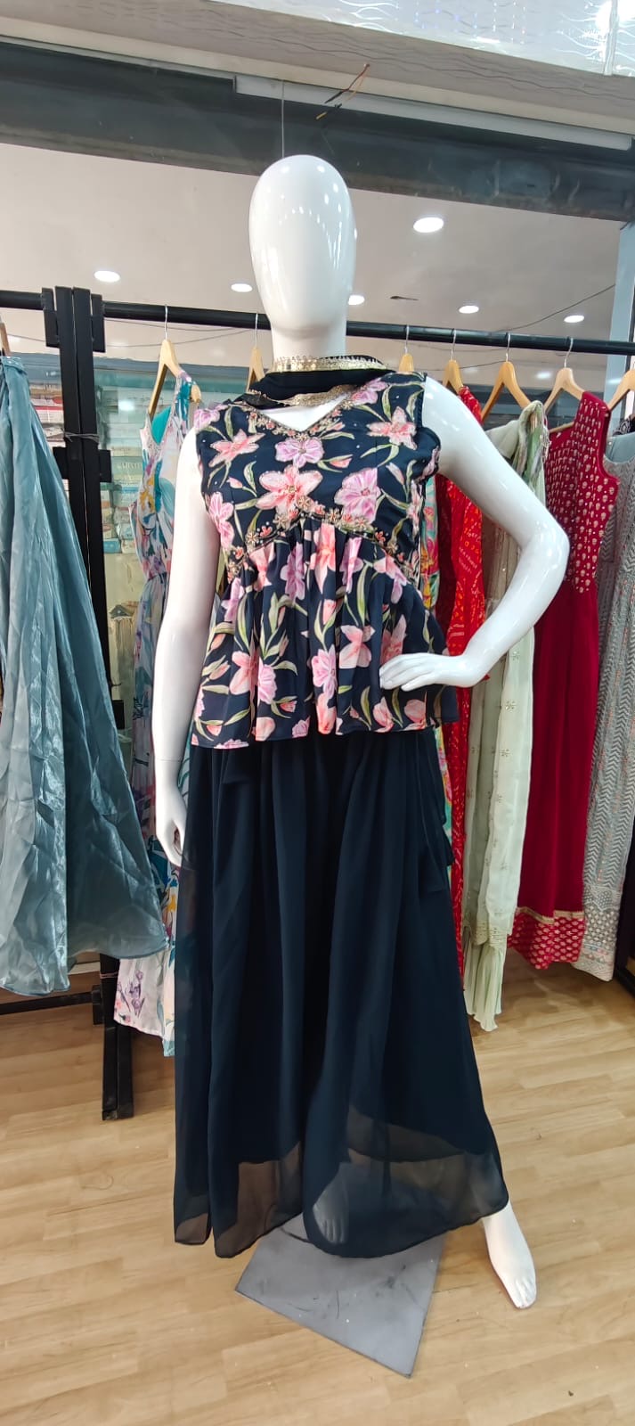 Black & pink floral peplum set