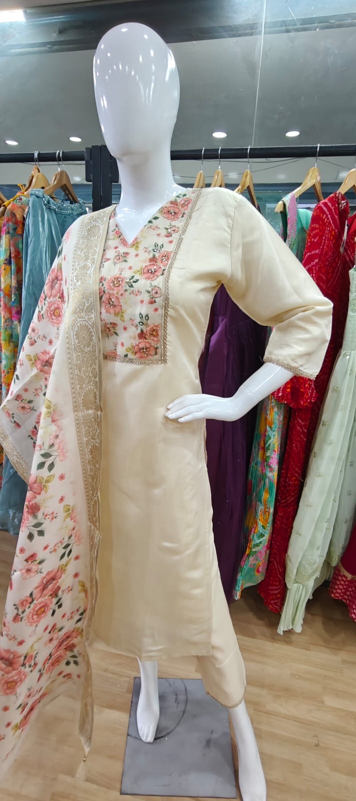 Cream floral print suit