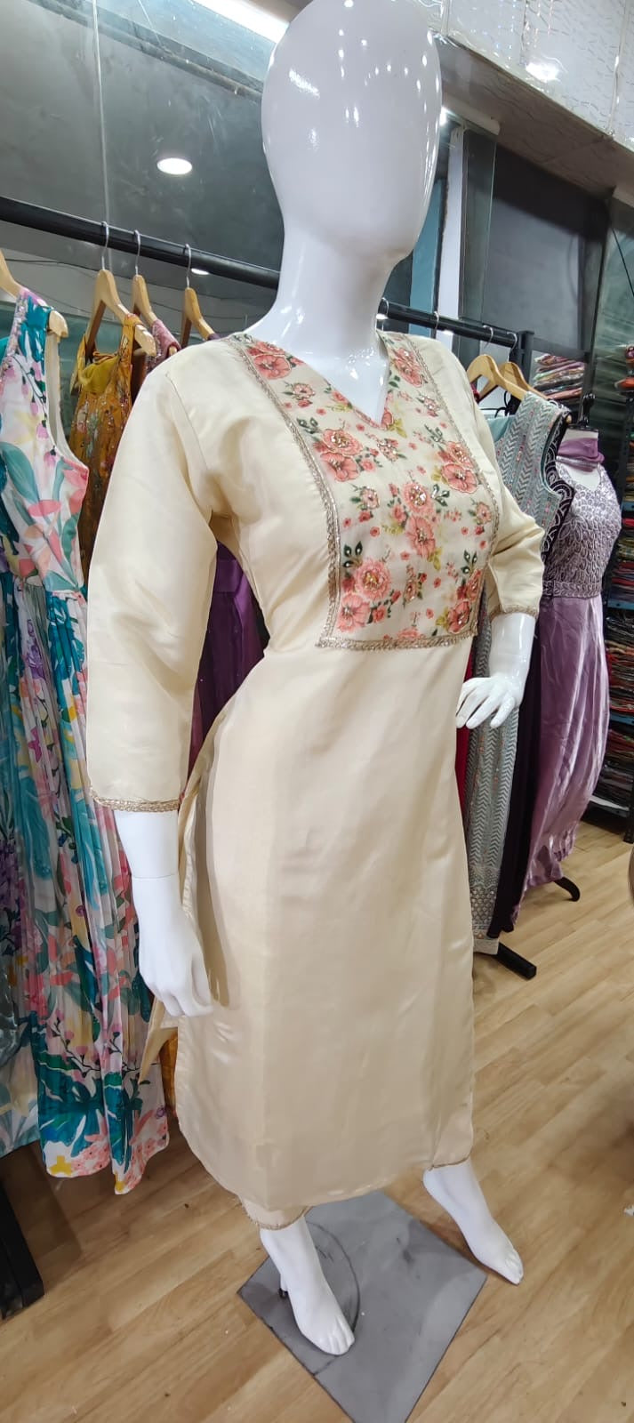 Cream floral print suit