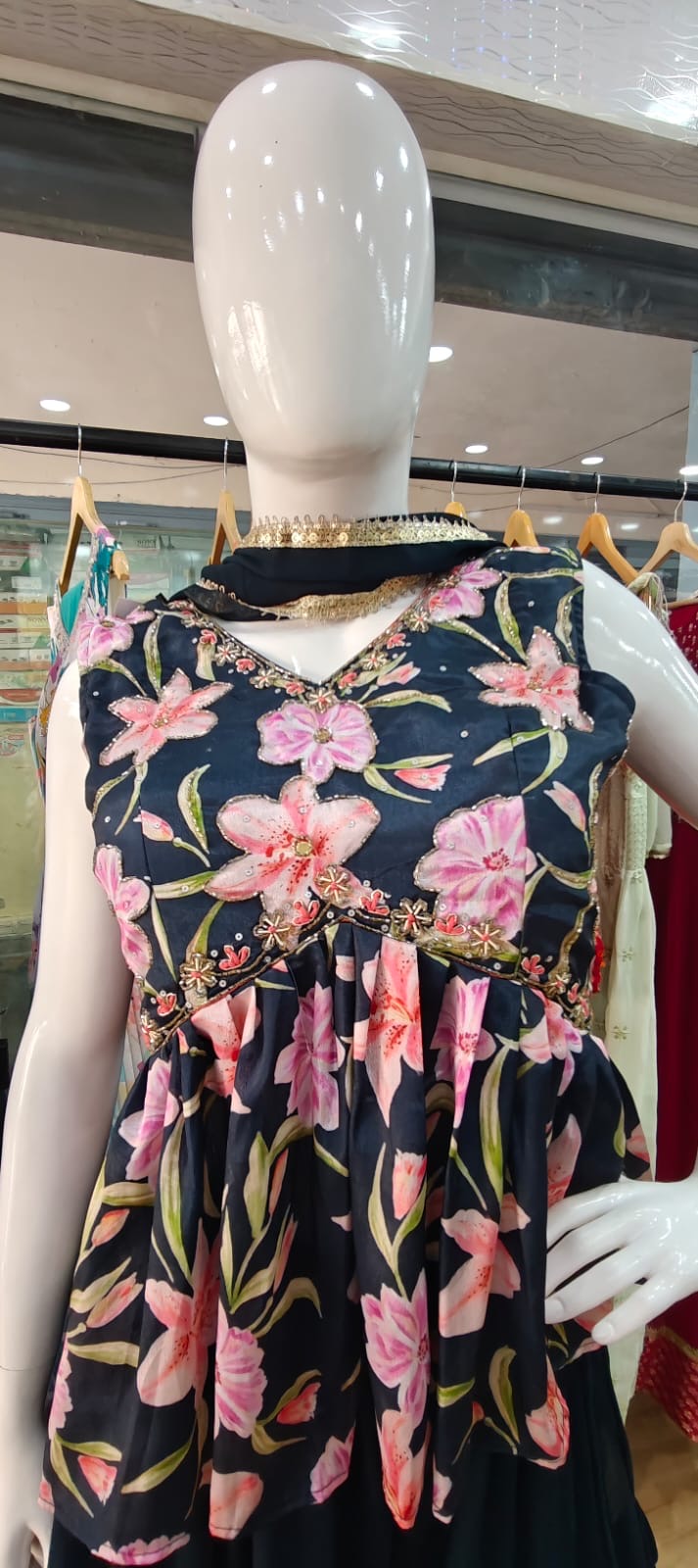Black & pink floral peplum set