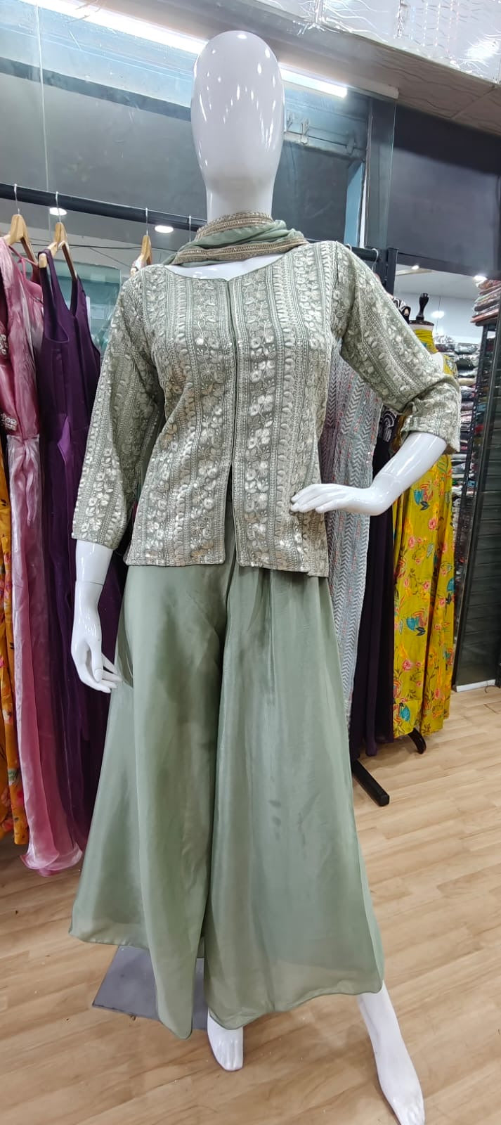 Pista green peplum set