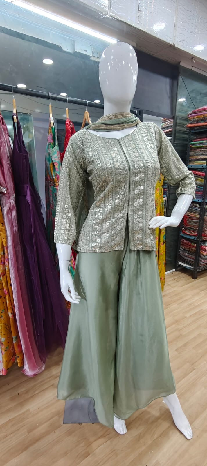 Pista green peplum set